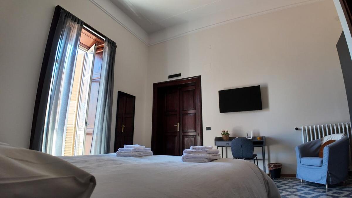 Casa Manu Nuovo Appartamento In Centro Storico Беневенто Экстерьер фото