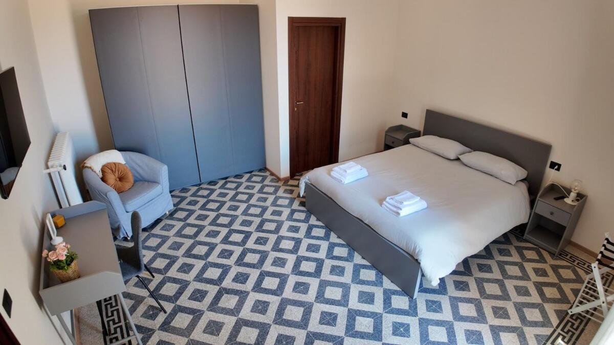 Casa Manu Nuovo Appartamento In Centro Storico Беневенто Экстерьер фото